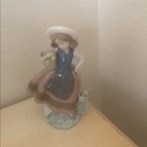 Lladro Porcelain Figurine